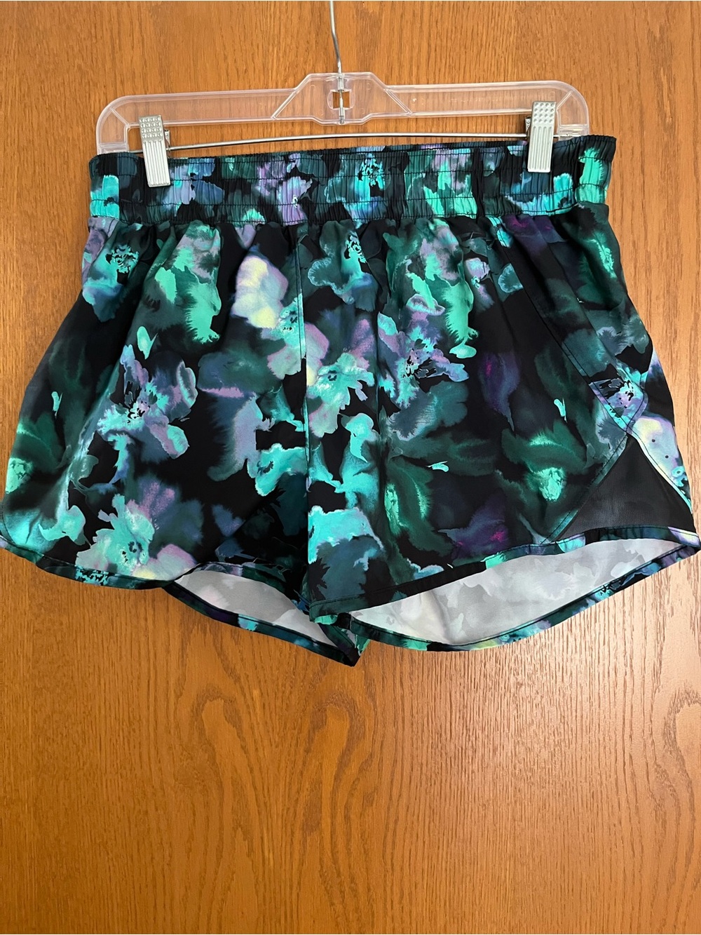 All in Motion Running Shorts Watercolor Floral Size Medium